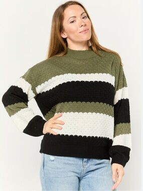 NWT Adrienne Vittadini Mock-Neck Sweater - Olive/Black/White Size PS